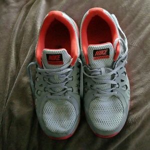 Nike dual fushion run 2 size 11.5